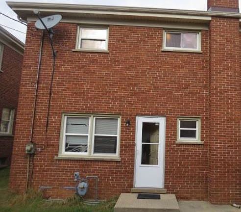 2nd image of 2137 Williamsburg Dr