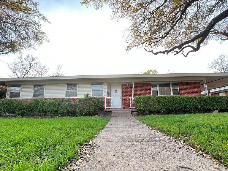 2913 Sheridan Dr — Photo 12