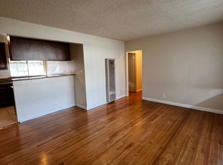 4481 Chevy Chase Dr #10, La Canada Flintridge, CA 91011