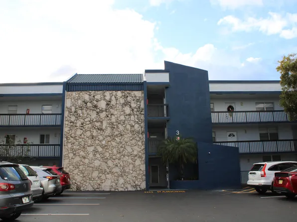 3200 Holiday Springs Boulevard #105, Margate, FL 33063