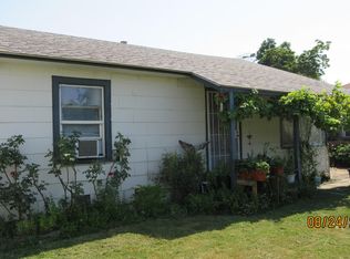 1213 S 1st Ave, Yakima, WA 98902