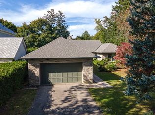 160 Teddington Park Ave, Toronto, ON M4N 2C8