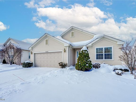 3rd image of 9082 Merryvale Dr