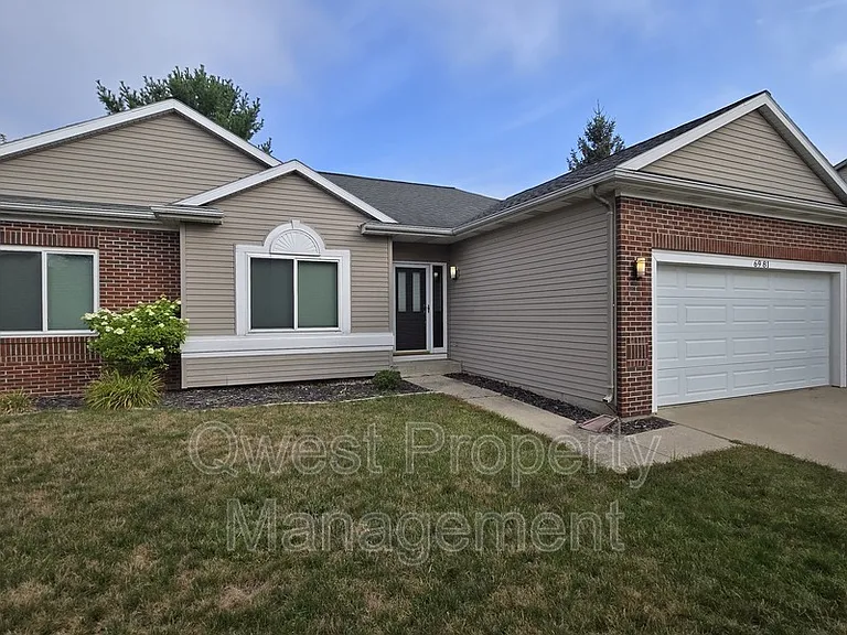 6981 Sienna Dr SE — Photo 1