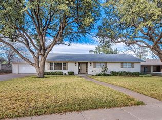 2202 Country Club Dr, Midland, TX 79701