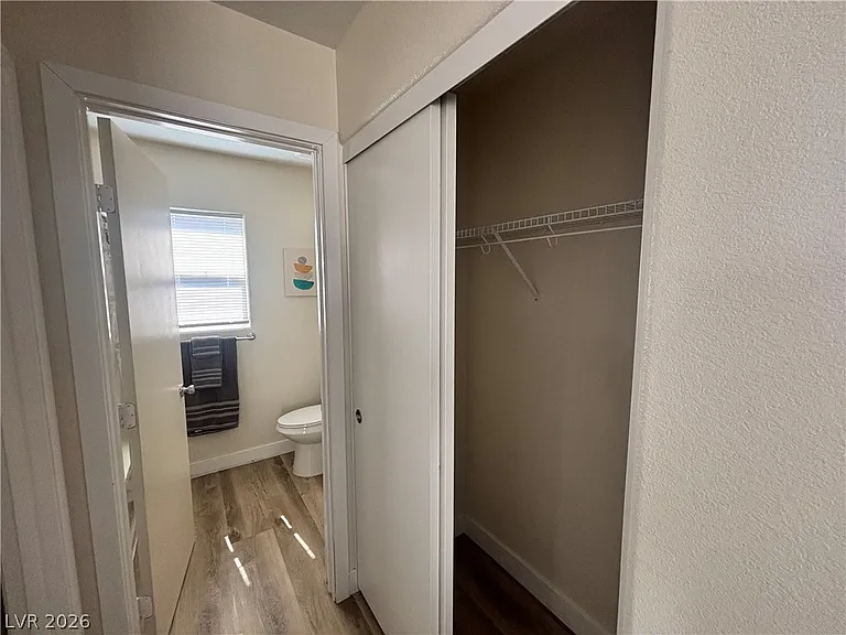 586 Brinkburn Point Ave — Photo 18