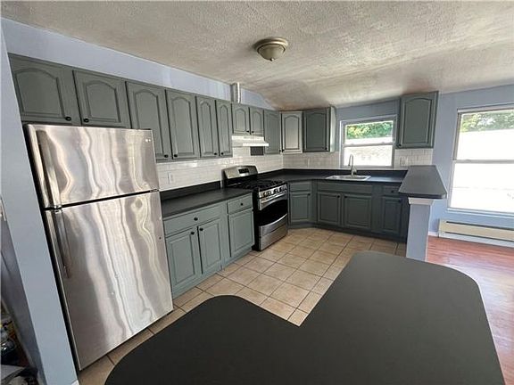 4th image of 116-38 134th St