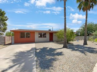 6421 S San Gabriel Ave, Tucson, AZ 85746