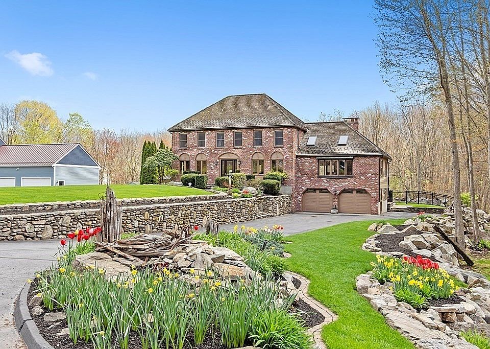 650 South St, Shrewsbury, MA 01545 Zillow