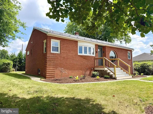 501 Hamilton Ave, Chambersburg, PA 17202
