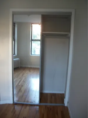 Rented by Charles Roth, LREB | media 18