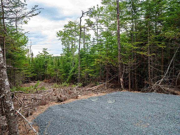 3rd image of 72 Northgrove Ln Lot 4