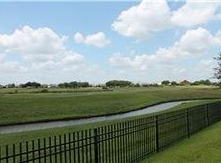 3330 Spring Landing Ln, Pearland, TX 77584