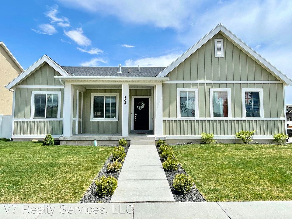 1st image of 706 S Jubilee Dr