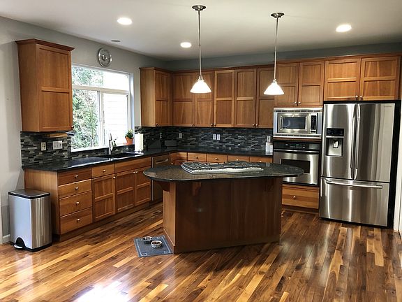 2nd image of 27321 NE 148th Way
