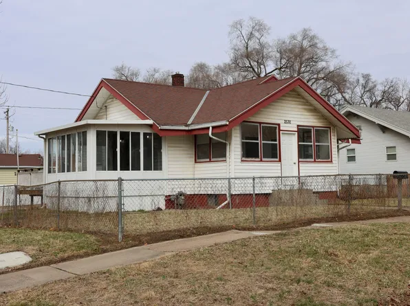 2530 S 10th St, Council Bluffs, IA 51501