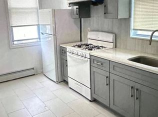 13-18 126th St #2F, College Pt, NY 11356