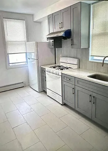 13-18 126th St #2F Photo 1