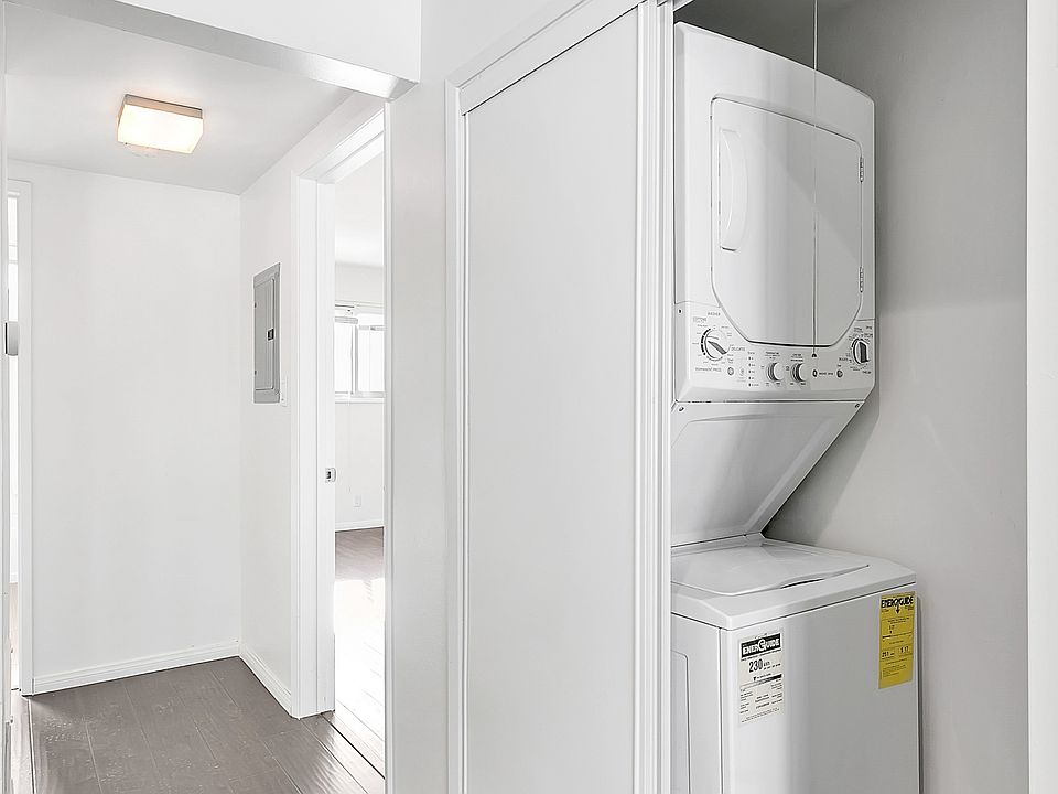 1st image of 1837 N La Brea Ave APT 11
