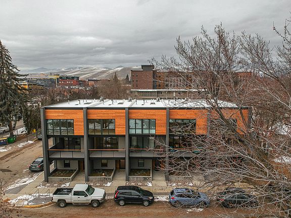 2nd image of 310 Levasseur St Unit E