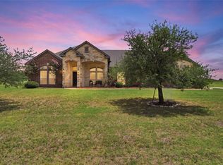 845 W County Line Rd E #E, West, TX 76691