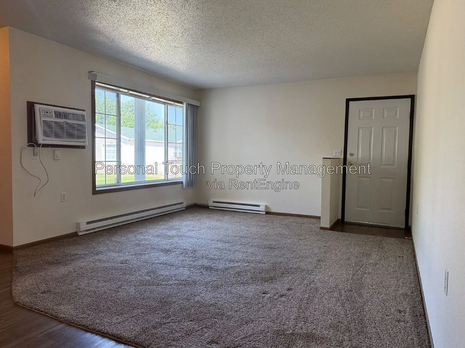 2 bed, 1.0 bath, $975 — Photo 3