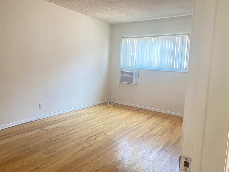 1507 Federal Ave #19 — Photo 12