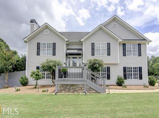 8 White Oak School Dr, Newnan, GA 30265
