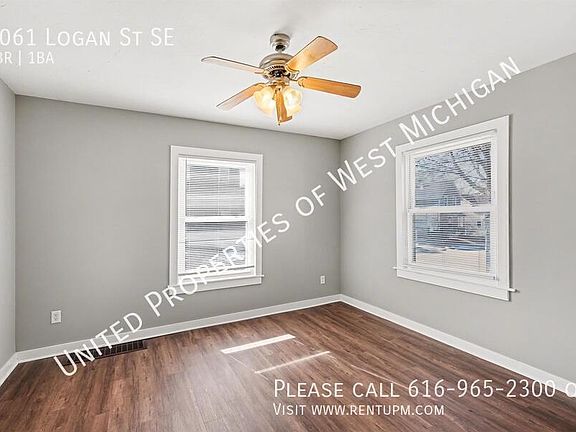 3rd image of 1061 Logan St SE