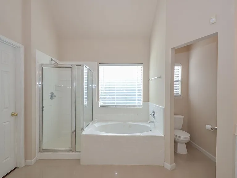 2135 Brinton Oaks Ct — Photo 20