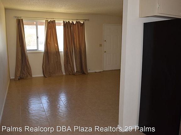 3rd image of 72024 Buena Vista Dr