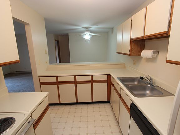 4th image of 1334 Cunat Ct APT 1C