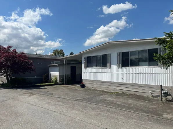 201 Cayer St #251, Coquitlam, BC V3K 5A9