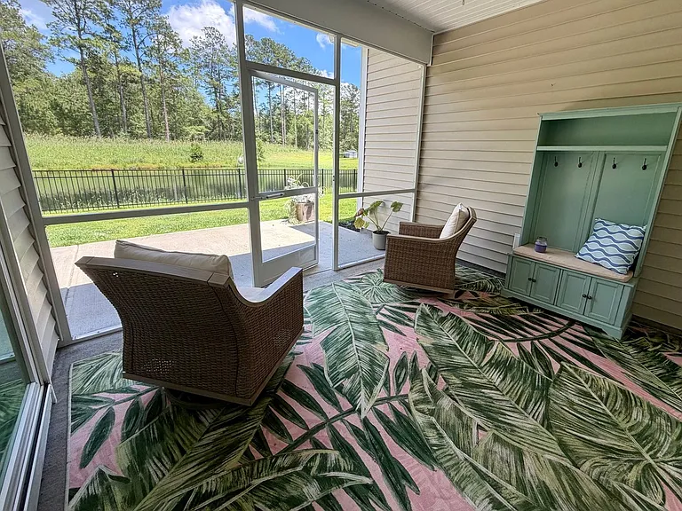 84 Flagstaff Ln — Photo 15