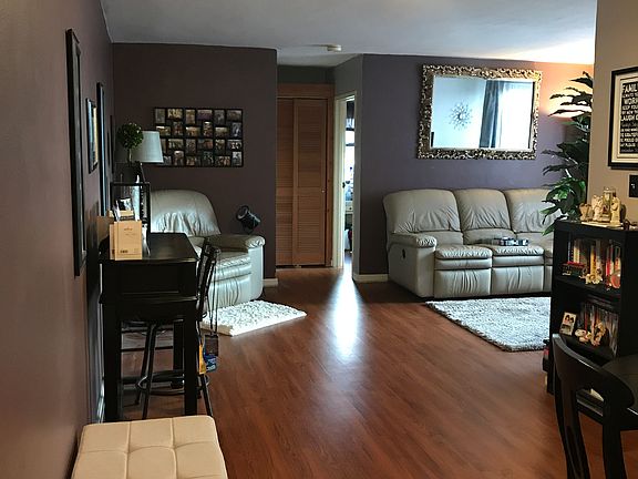 3rd image of 11720 Edgewater Dr APT 811