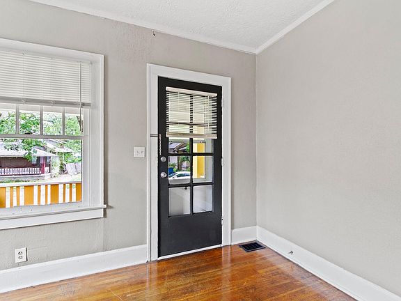 2nd image of 605 N Bosart Ave #605