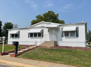 23 Brookside Way, Freehold, NJ 07728