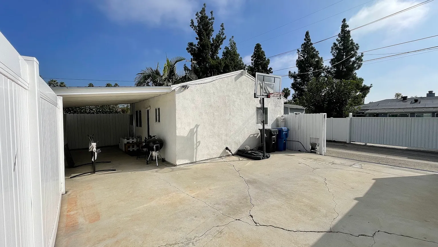 Studio, 400 sqft, $1,795 — Photo 4
