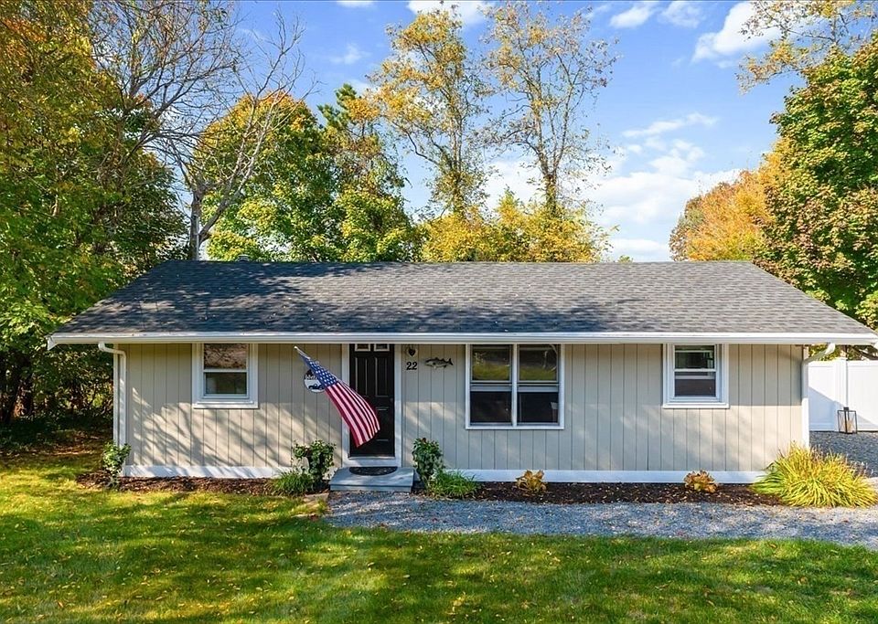 1st image of 22 Jocelyn Ave