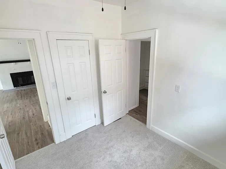 14063 Freeland St — Photo 15