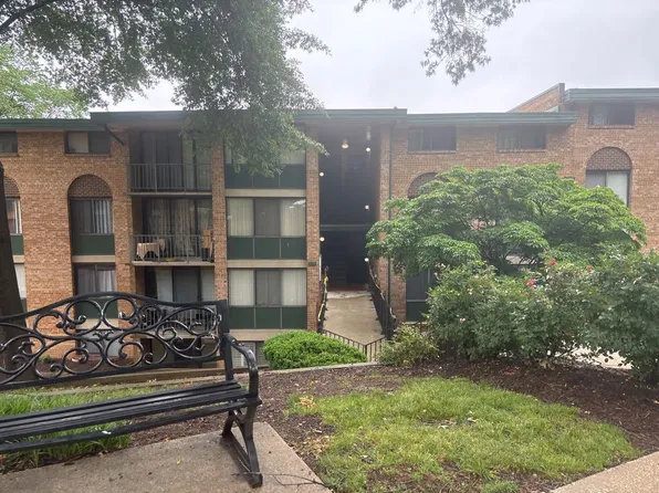 519 N Armistead St, Alexandria, VA 22312