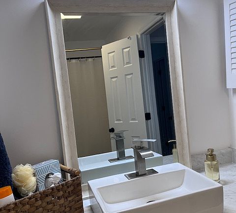 Full Bathroom- accessible from hall, and 2nd Full Bedroom