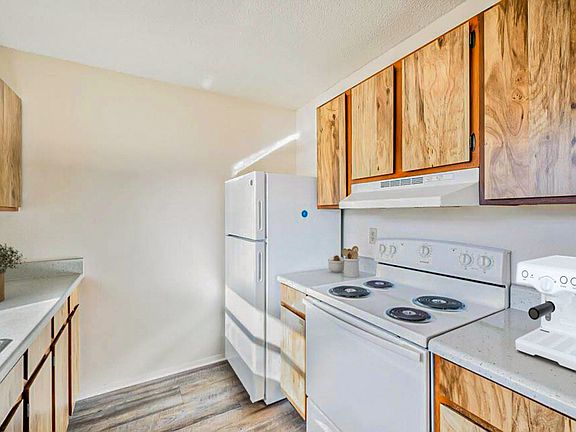 4th image of 5565 Connie Jean Rd #6-30