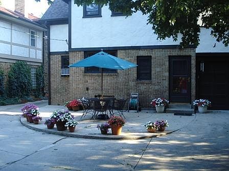 2nd image of 1606 E Cumberland Blvd