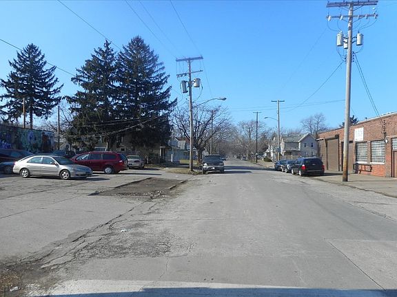 4th image of 6515 Lawn Ave
