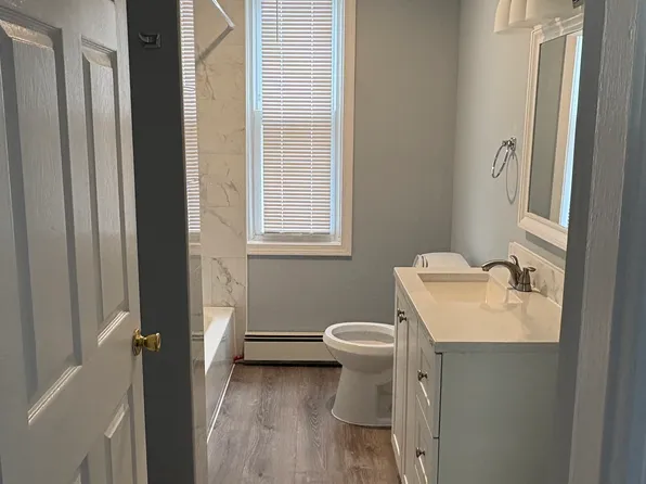 56 Robin St #2, Providence, RI 02908