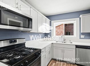 9425 Apple St, Spring Valley, CA 91977