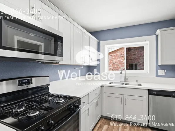9425 Apple St, Spring Valley, CA 91977