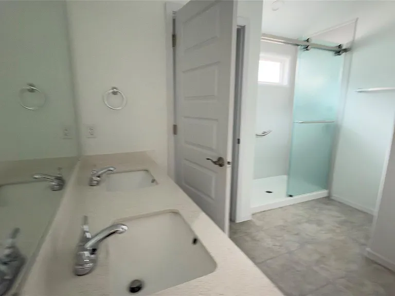 128 Riverhill Dr — Photo 22