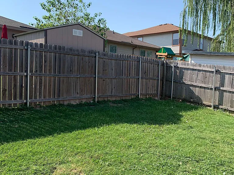 1434 Mission Hills Ln — Photo 23